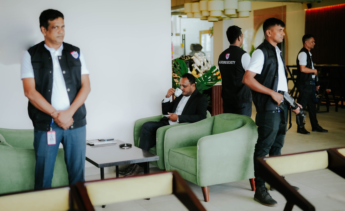 How Close Protection Officers Keep Western Corporate Leaders Safe Around the World